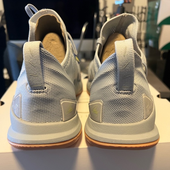 Stephen Curry 5 Under Armour Size 10.5 - Picture 5 of 6